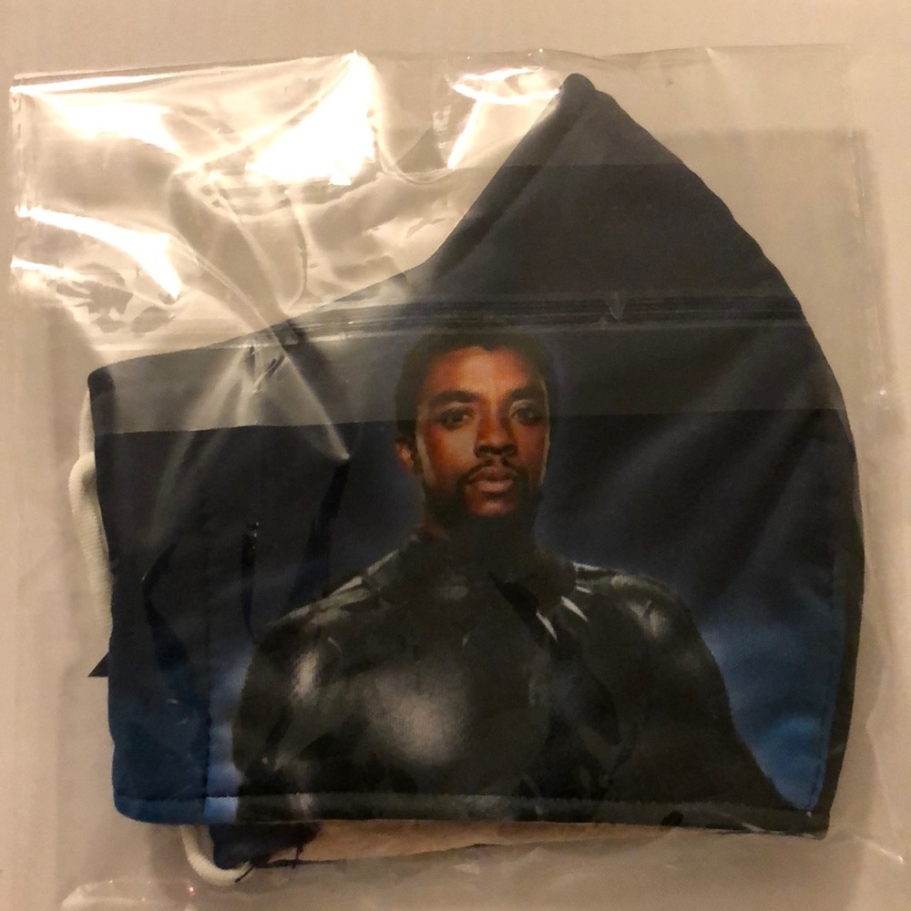 🔵SALE🔵 Black Panther face mask